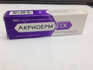 Акридерм: крем или мазь - что лучше, в чем разница между формами выпуска препарата, принцип действия, лекарственное взаимодействие, сравнительные характеристики, отзывы пациентов