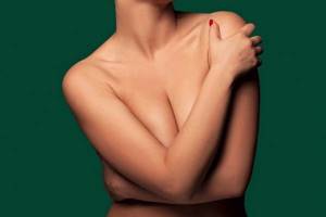 Боль в груди при климаксе: патология или норма