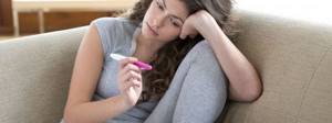 Чем может быть вызвана задержка менструации на 3-5 дней, если тест отрицательный