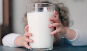 Детская молочная кухня в 2018 году: кому положена, что дают, оформление документов