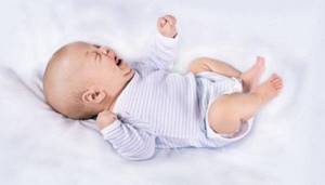 Какой должен быть стул новорожденного в первые дни, месяцы: сколько раз в день должен какать ребенок?