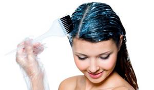 Окрашивание волос во время месячных: можно или нельзя