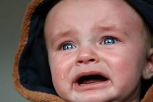 Плач ребенка: 10 главных причин детского плача от детского психолога
