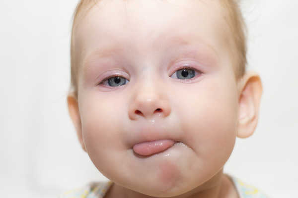 Порядок и сроки прорезывания молочных зубов у детей: 10 признаков от детского стоматолога