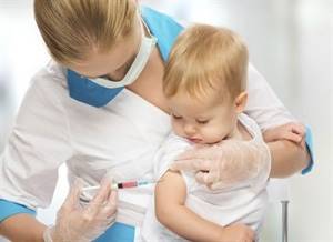 Прививка против кори, краснухи, паротита: 2 вида реакций на вакцину