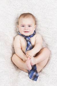 Развитие ребенка в 7 месяцев: вес, рост, питание, нормы и отклонения, умения и навыки