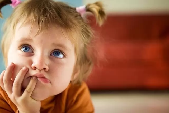 Уход за контактными линзами у детей: с какого возраста можно носить линзы детям?